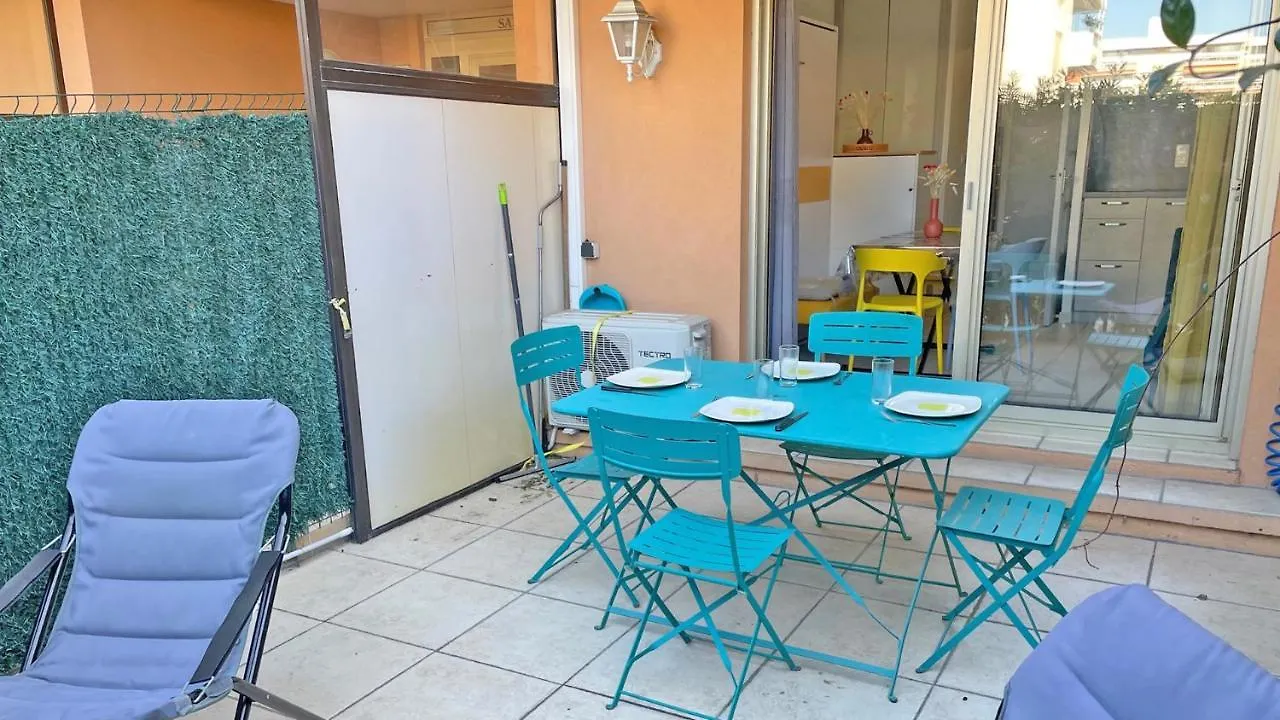 Santa Cruz Apartment Sainte-Maxime 0*,  France