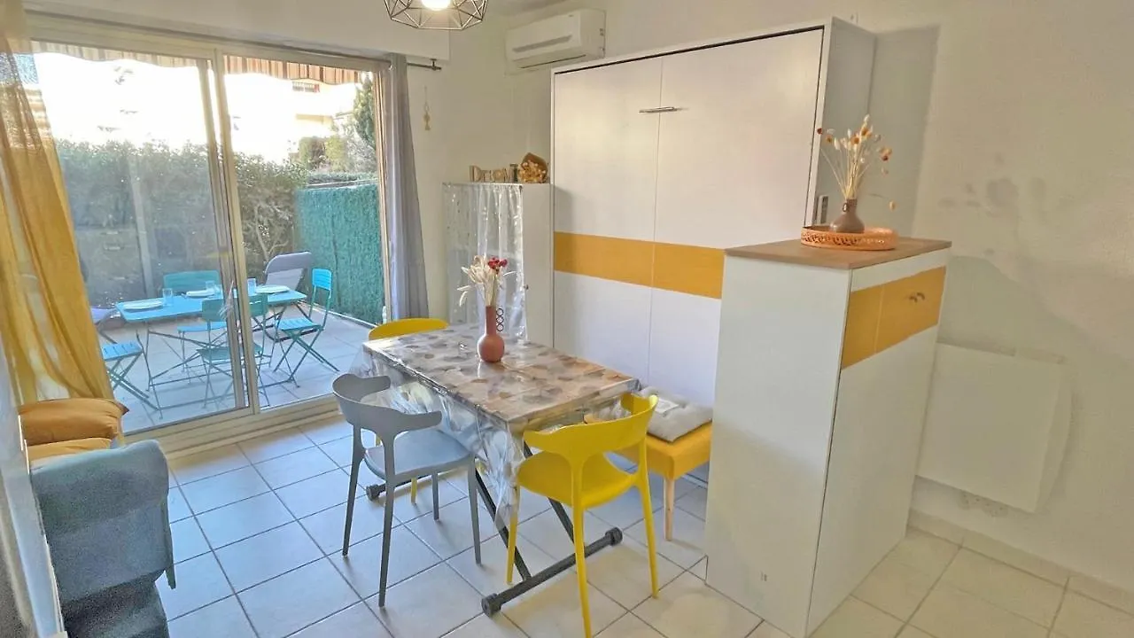 Santa Cruz Apartment Sainte-Maxime France